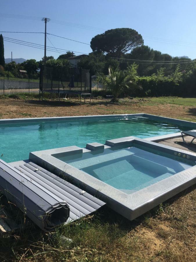 La petite bergerie Villa Roquebrune-sur-Argens Eksteriør bilde